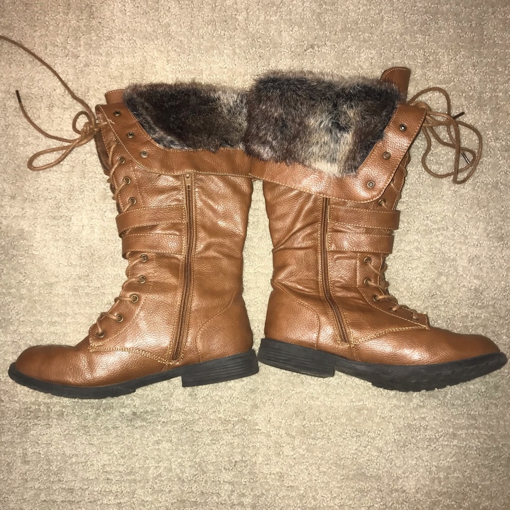Faux fur top boots with tread